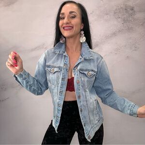 Forever 21 denim jean jacket with patches